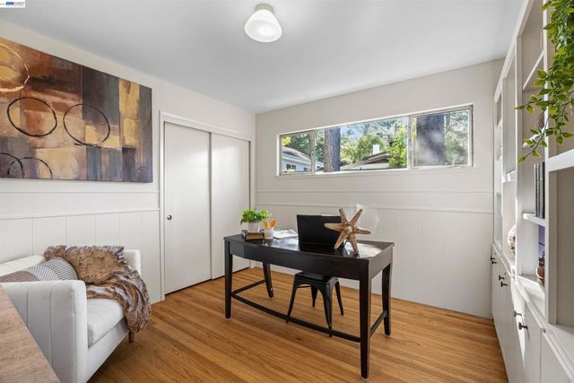 45 Sleepy Hollow Ln, Orinda, CA 94563
