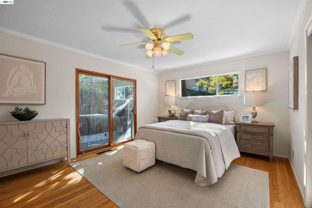 45 Sleepy Hollow Ln, Orinda, CA 94563