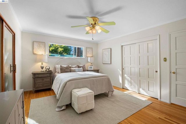 45 Sleepy Hollow Ln, Orinda, CA 94563