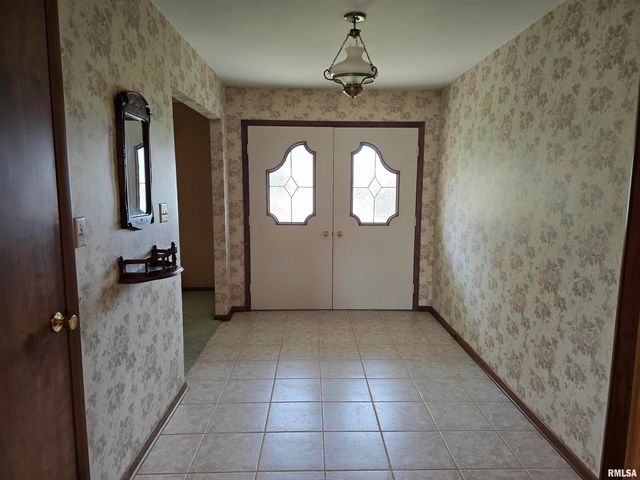 145 INGERSOLL Boulevard, Canton, IL 61520