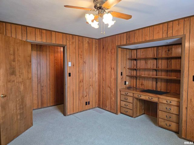 145 INGERSOLL Boulevard, Canton, IL 61520