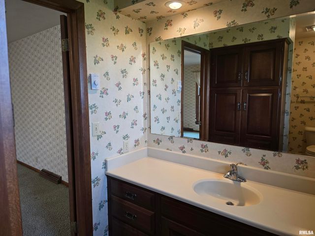 145 INGERSOLL Boulevard, Canton, IL 61520