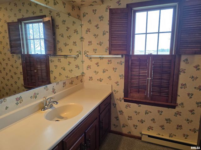 145 INGERSOLL Boulevard, Canton, IL 61520