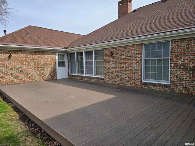 145 INGERSOLL Boulevard, Canton, IL 61520