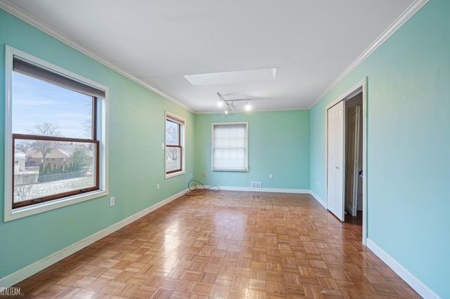 51613 Sass Road, Chesterfield, MI 48047