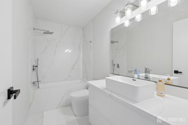 7343 Elm Court, South Brunswick, NJ 08852