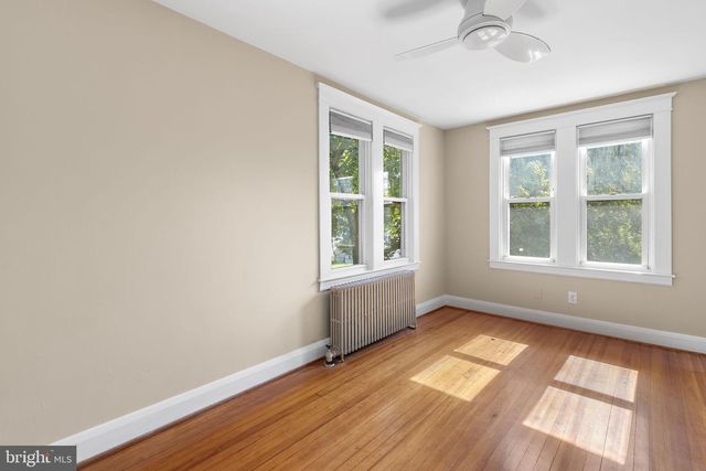 4601 LINCOLN DR, Baltimore, MD 21227