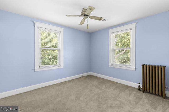 4601 LINCOLN DR, Baltimore, MD 21227