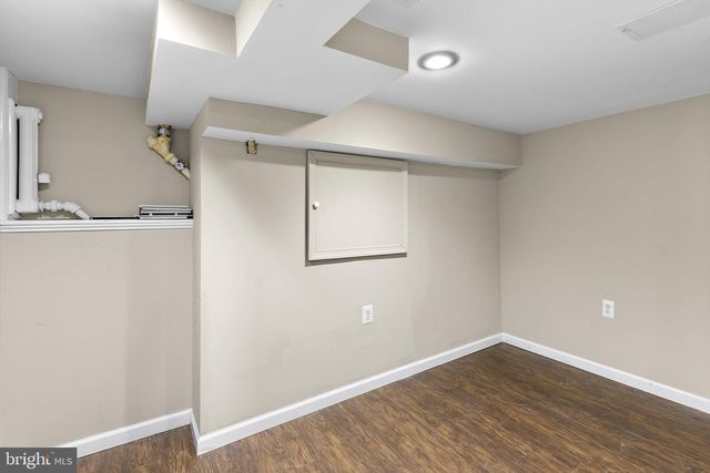 4601 LINCOLN DR, Baltimore, MD 21227