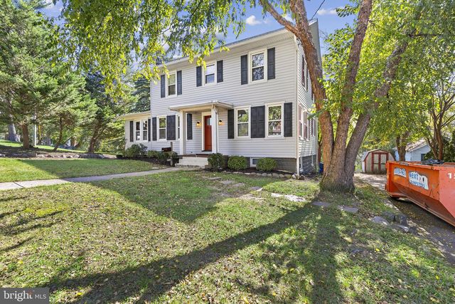 4601 LINCOLN DR, Baltimore, MD 21227