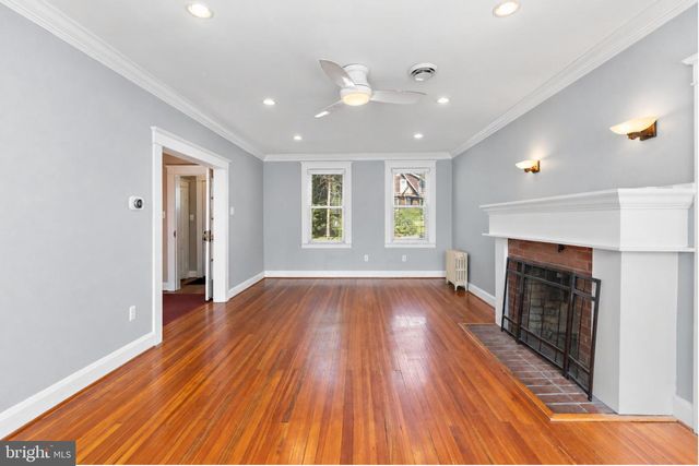 4601 LINCOLN DR, Baltimore, MD 21227