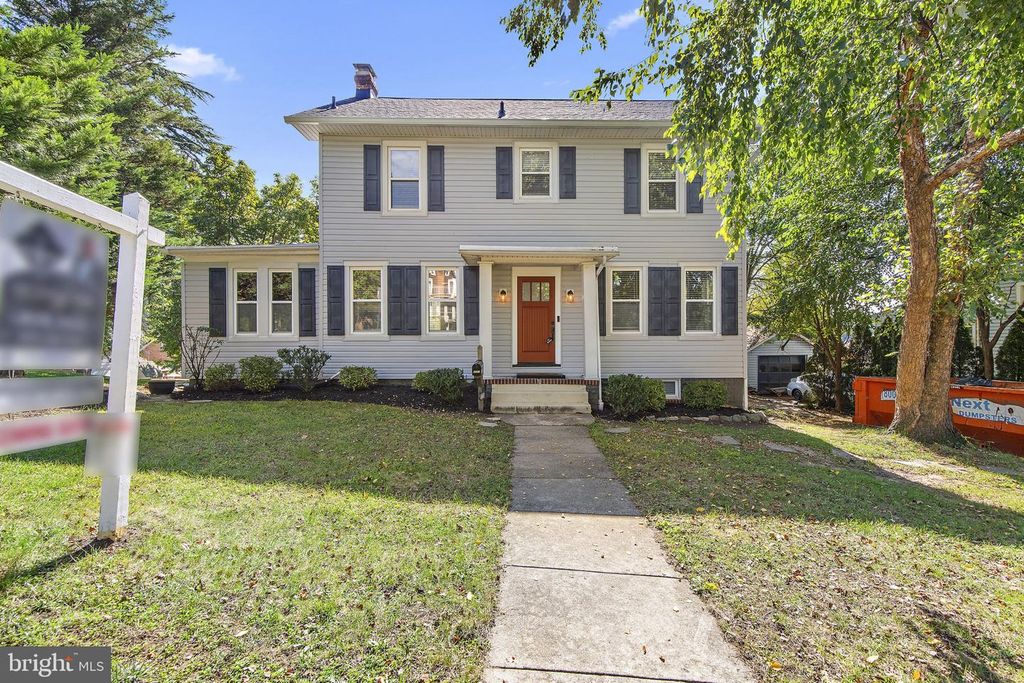 4601 LINCOLN DR, Baltimore, MD 21227