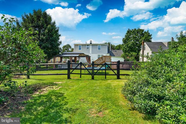 11 W EIGHTH ST, Pottstown, PA 19464