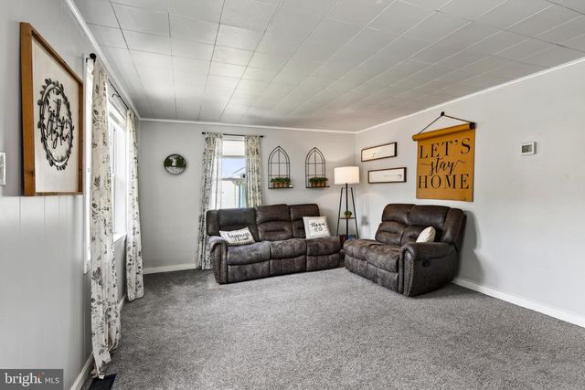 11 W EIGHTH ST, Pottstown, PA 19464