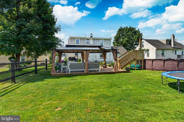11 W EIGHTH ST, Pottstown, PA 19464