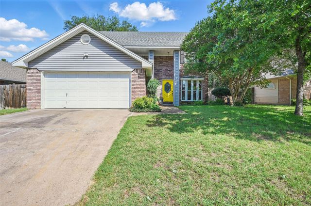 6316 Brookstone Drive, Arlington, TX 76001
