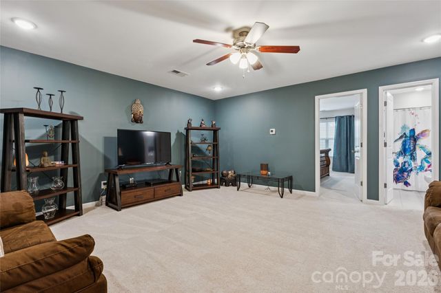 3302 Lock Erne Avenue, Kannapolis, NC 28081