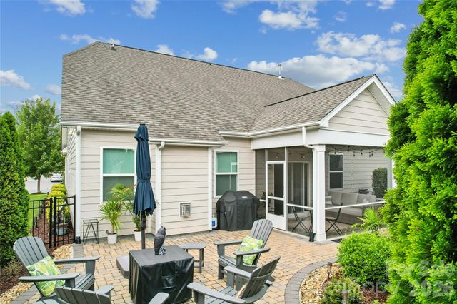 3302 Lock Erne Avenue, Kannapolis, NC 28081