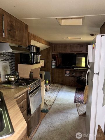 1128 Alder Lane, Sumas, WA 98295