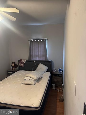 5801 BRUSH RD, Philadelphia, PA 19138