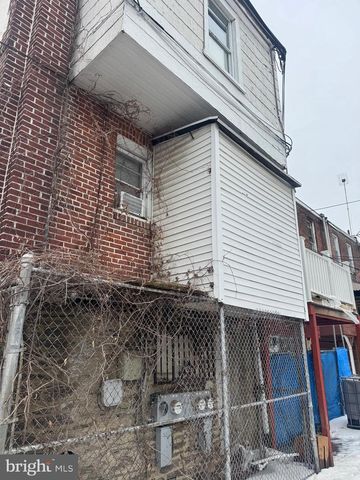 5801 BRUSH RD, Philadelphia, PA 19138