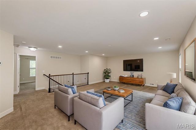 327 Tall Timber Meadows Drive, Ballwin, MO 63021