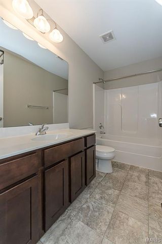 327 Tall Timber Meadows Drive, Ballwin, MO 63021