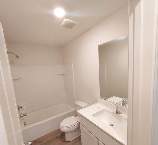 4901 Delano Street, Greenville, TX 75401