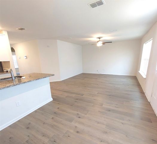 4901 Delano Street, Greenville, TX 75401