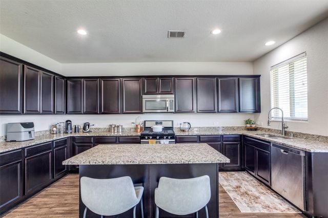 19615 Whitehaven Meadow Trail, Cypress, TX 77429