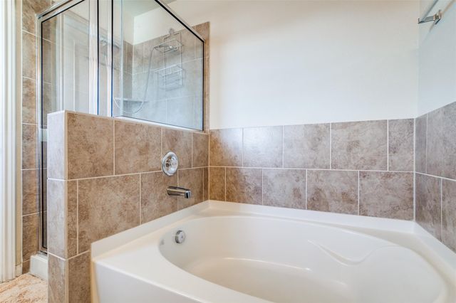 19615 Whitehaven Meadow Trail, Cypress, TX 77429