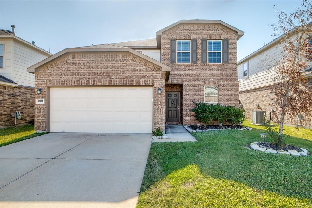 19615 Whitehaven Meadow Trail, Cypress, TX 77429