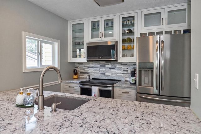 230 Persimmon Way, Harrodsburg, KY 40330