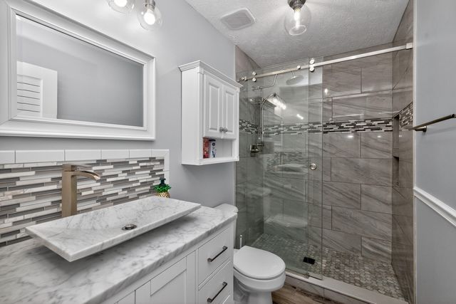 230 Persimmon Way, Harrodsburg, KY 40330