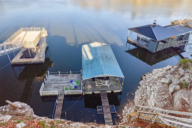 230 Persimmon Way, Harrodsburg, KY 40330