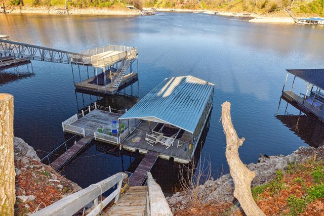 230 Persimmon Way, Harrodsburg, KY 40330