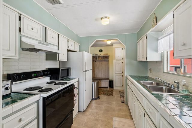 14289 MIDFIELD STREET, Brooksville, FL 34613