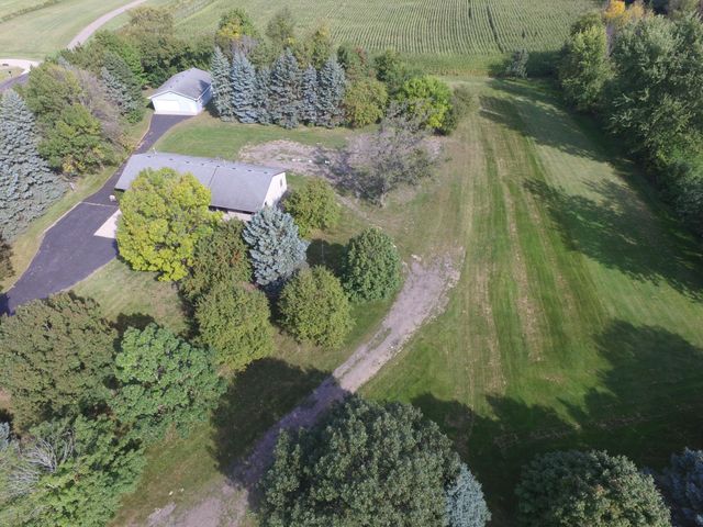 4300 Michelle Street, New Prague, MN 56071