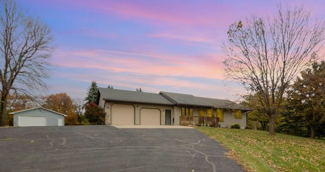 4300 Michelle Street, New Prague, MN 56071