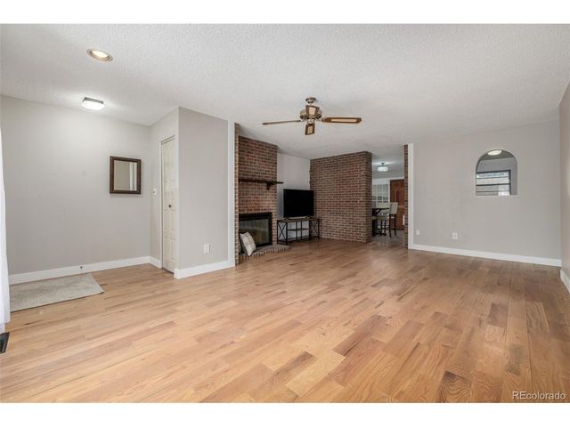 406 Valley Hi Cir B, Colorado Springs, CO 80910