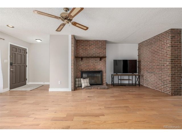 406 Valley Hi Cir B, Colorado Springs, CO 80910