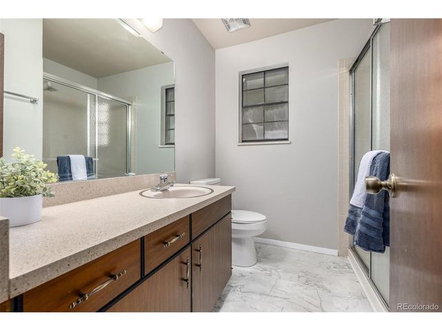 406 Valley Hi Cir B, Colorado Springs, CO 80910