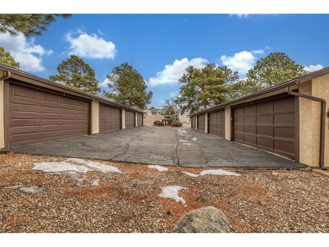 406 Valley Hi Cir B, Colorado Springs, CO 80910