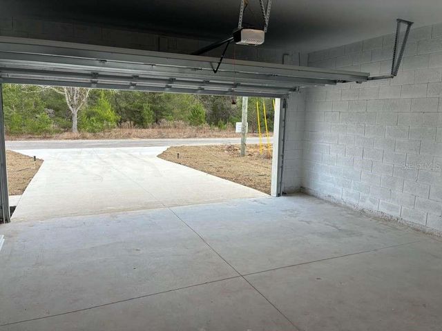 30 FISHER TRACE RUN, Ocklawaha, FL 32179