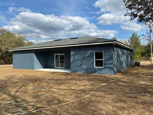 30 FISHER TRACE RUN, Ocklawaha, FL 32179