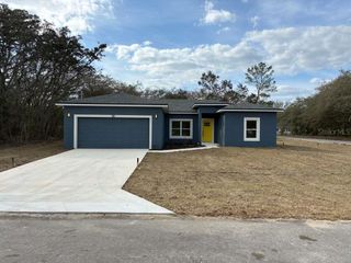 30 FISHER TRACE RUN, Ocklawaha, FL 32179