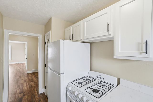 1806 N Limestone Street 1806 N Limestone Street, Springfield, OH 45503