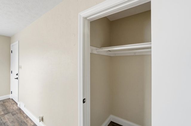 1806 N Limestone Street 1806 N Limestone Street, Springfield, OH 45503