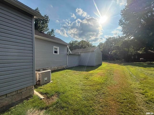 401 23rd Street N, Herrin, IL 62948