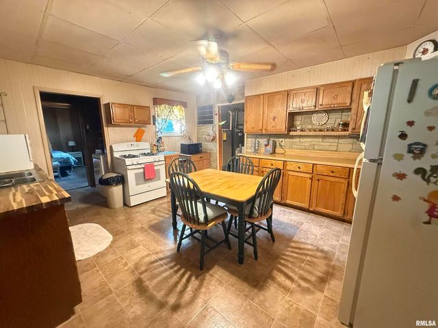 401 23rd Street N, Herrin, IL 62948